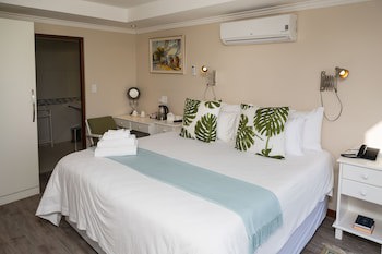 Blaauwvillage Boutique Guest House