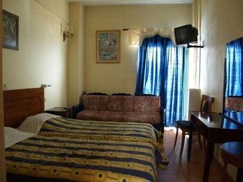 Lecadin Hotel