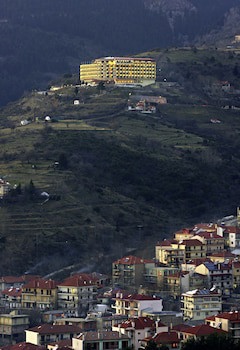 Lecadin Hotel