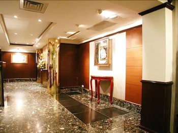 Dahshin Hotel
