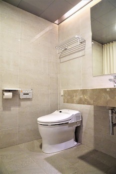 Dahshin Hotel