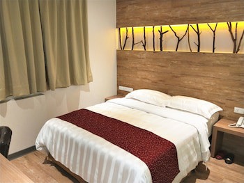 Dahshin Hotel