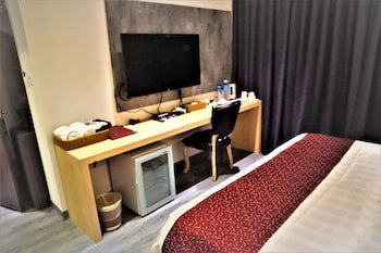 Dahshin Hotel