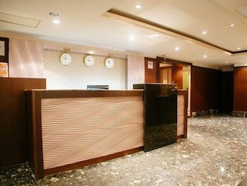 Dahshin Hotel