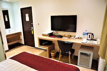 Dahshin Hotel