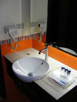 Golden Flower Hotel Bandung