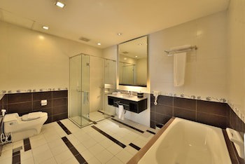 Golden Flower Hotel Bandung