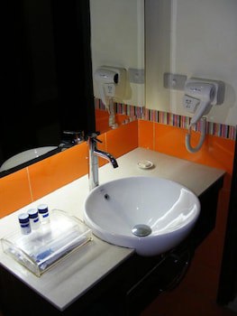 Golden Flower Hotel Bandung