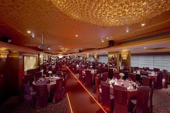 Cosmos Hotel Taipei