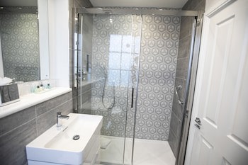 Best Western Premier Dover Marina Hotel & Spa