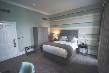 Best Western Premier Dover Marina Hotel & Spa