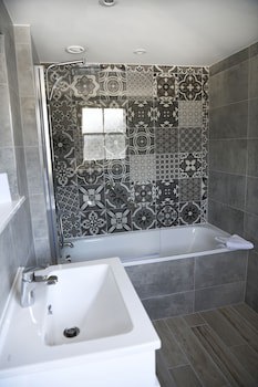 Best Western Premier Dover Marina Hotel & Spa