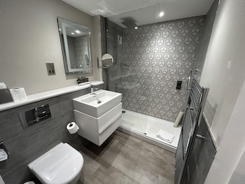 Best Western Premier Dover Marina Hotel & Spa