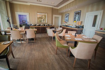 Best Western Premier Dover Marina Hotel & Spa