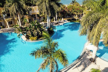 Paradise Inn Beach Resort - Maamoura