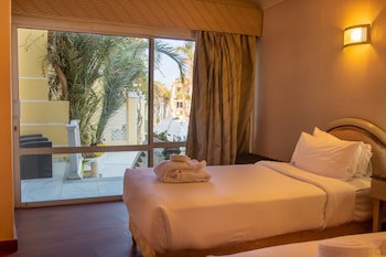 Paradise Inn Beach Resort - Maamoura fotoğrafı