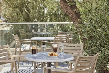 Civitel Attik Rooms & Suites