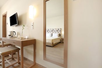Civitel Attik Rooms & Suites