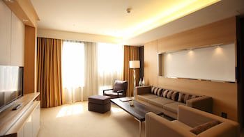 Holiday Inn Gwangju, An Ihg Hotel