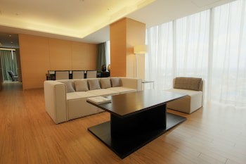 Holiday Inn Gwangju, An Ihg Hotel