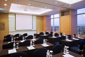 Holiday Inn Gwangju, An Ihg Hotel