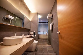 Holiday Inn Gwangju, An Ihg Hotel