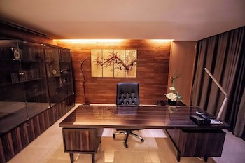 Holiday Inn Gwangju, An Ihg Hotel
