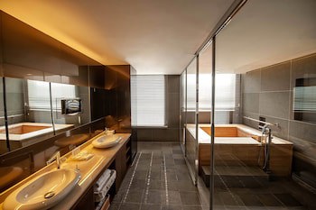 Holiday Inn Gwangju, An Ihg Hotel