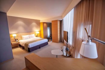 Holiday Inn Gwangju, An Ihg Hotel