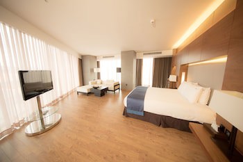 Holiday Inn Gwangju, An Ihg Hotel