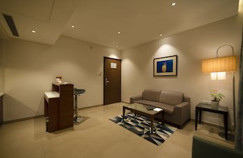Cocoon Hotel