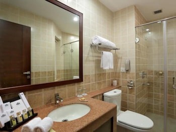Country Inn & Suites By Radisson, Gurugram Sector 12