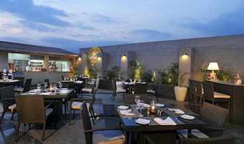 Country Inn & Suites By Radisson, Gurugram Sector 12