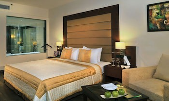 Country Inn & Suites By Radisson, Gurugram Sector 12