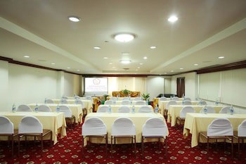 Thumrin Hotel