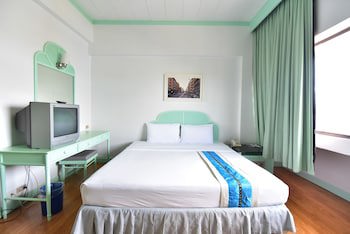 Thumrin Hotel
