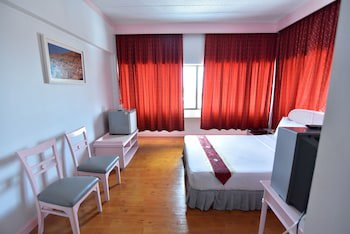 Thumrin Hotel