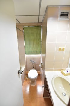 Thumrin Hotel