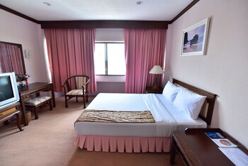 Thumrin Hotel