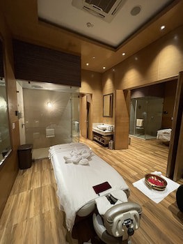 Radisson Blu Hotel New Delhi Paschim Vihar