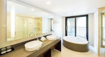 Holiday Inn Resort Alpensia Pyeongchang, An Ihg Hotel
