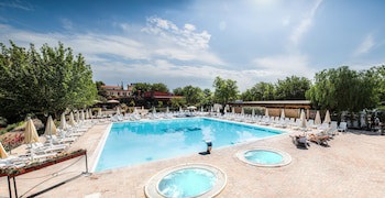hu-roma-camping-in-town-tr-KIT14596
