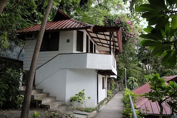 Eagle Point Resort