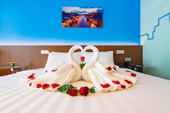 Galleria 10 Sukhumvit Bangkok By Compass Hospitality