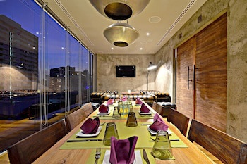 Galleria 10 Sukhumvit Bangkok By Compass Hospitality