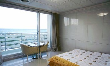 Donghae Boyang Hot Spring Convention Hotel