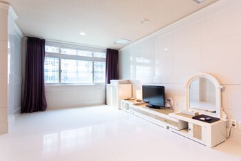 Donghae Boyang Hot Spring Convention Hotel