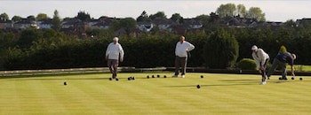 Bells Hotel And Country Club