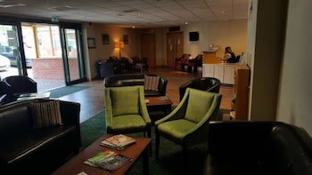 Bells Hotel And Country Club