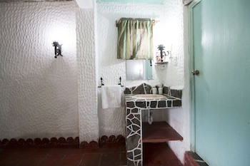 Eco Hotel Uxlabil Atitlan